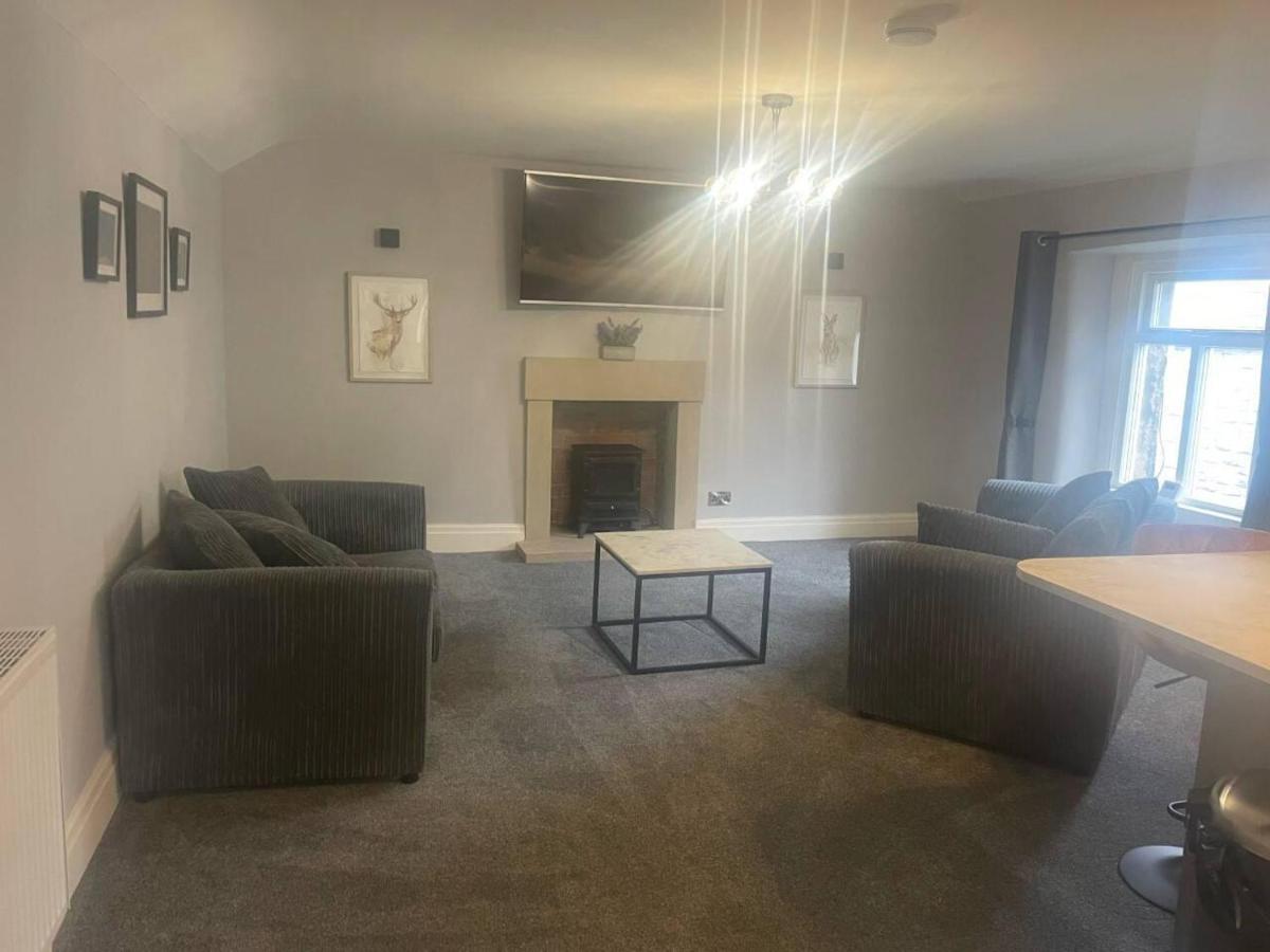 Cosy Apartment Above Village Pub 벅스턴 외부 사진