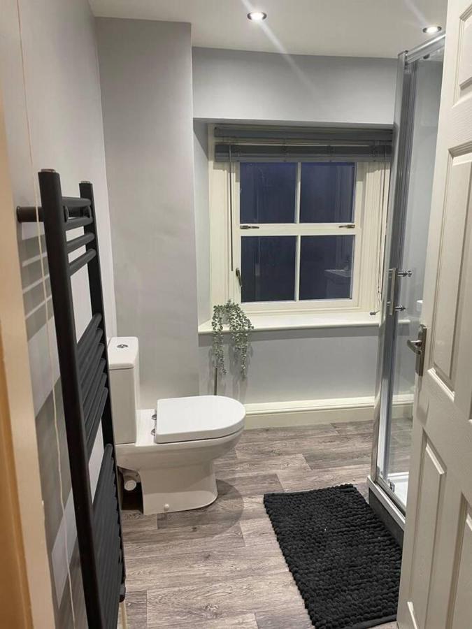 Cosy Apartment Above Village Pub 벅스턴 외부 사진